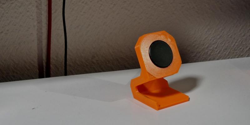 Galaxy Watch 4 charging station