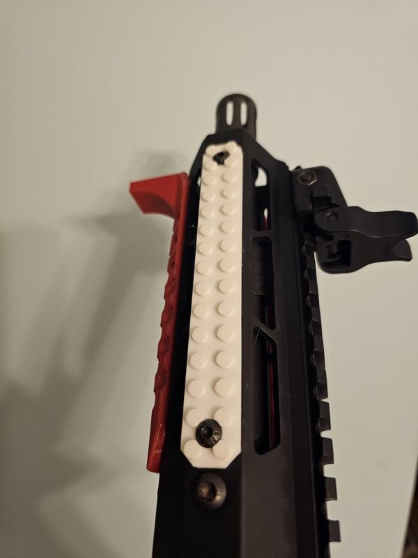 M-Lok Panels (Plastic Blocks Inspired)