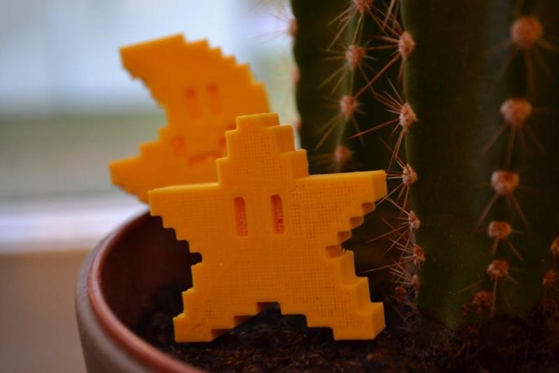 Super Mario World star and moon