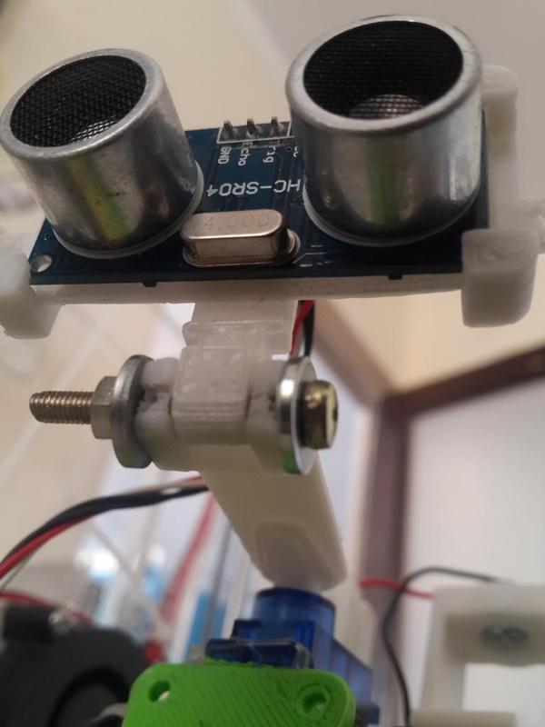 Servo neck of an ultrasonic sensor srf-04