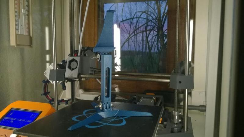 serre phone pour trepied