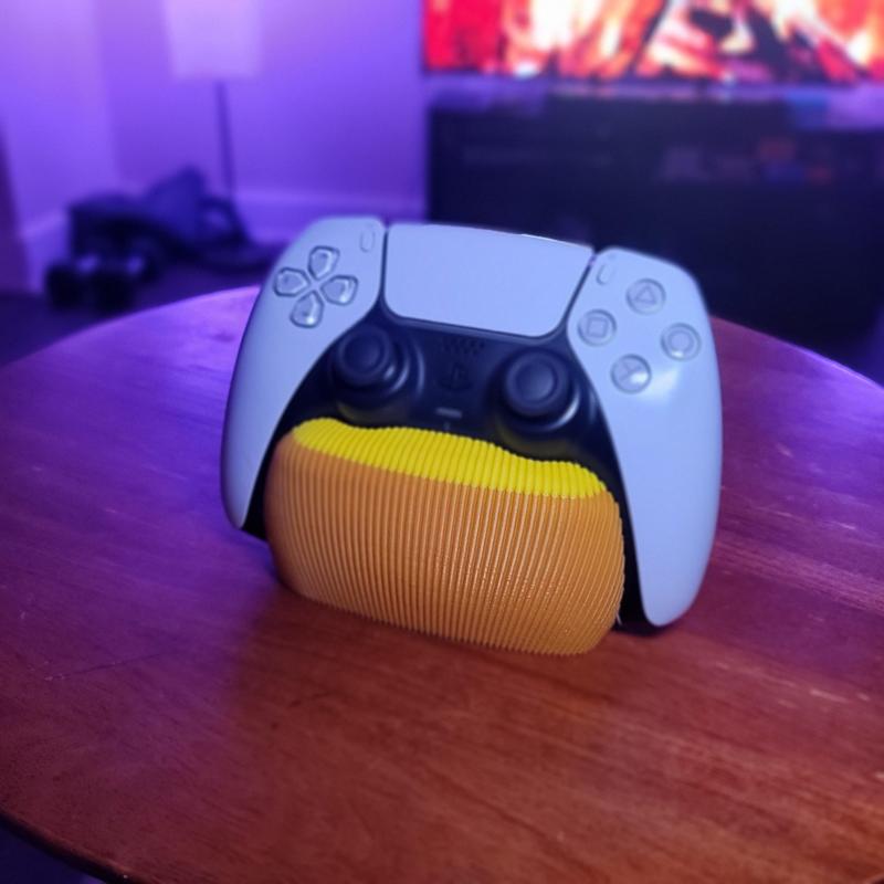 PS5 CONTROLLER HOLDER || THICK BODY || RIDGED PATTERN