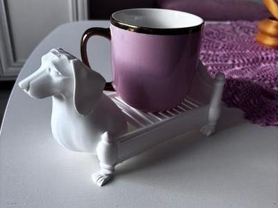 Dog beverage holder
