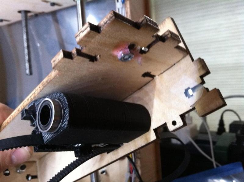 Y stage linear bearing holder for TOM