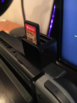 Half Cartridge Holder Nintendo Switch
