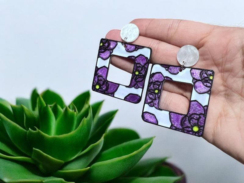 Square flower earrings 
