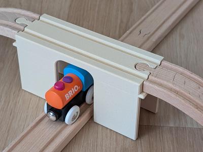 Brio Bridge and Tunnel