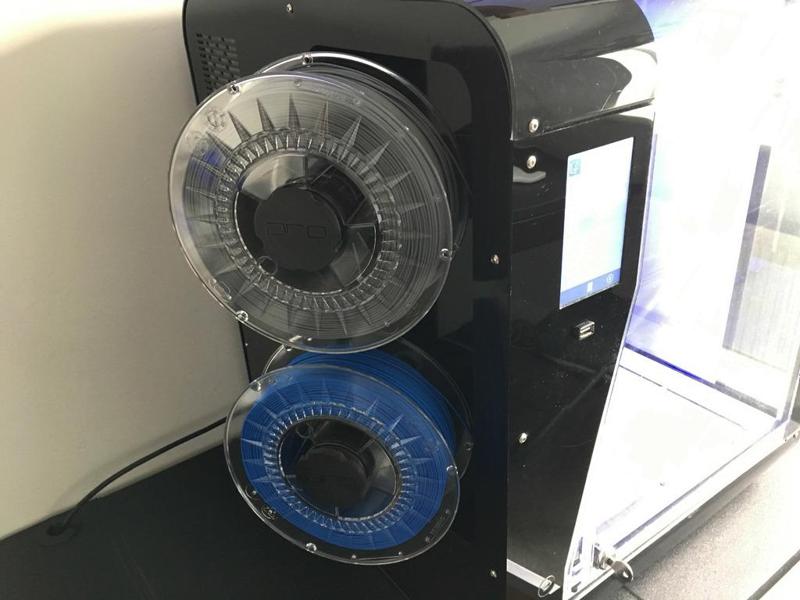 Spool holder for RoboxPRO