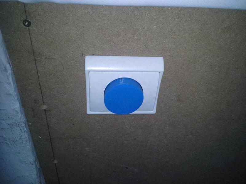 Ajustable rotary knob