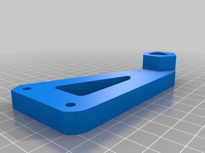 Triangular quiver adapter