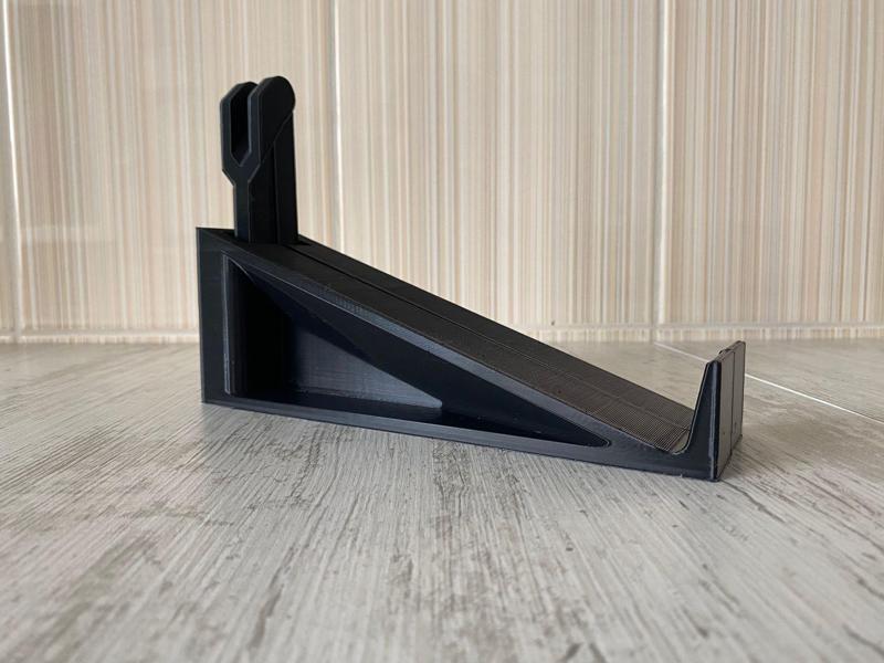 Portable and Foldable Laptop Stand