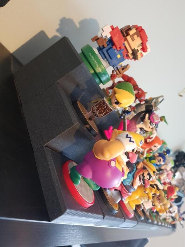 Nintendo Amiibo Stands. Tiered