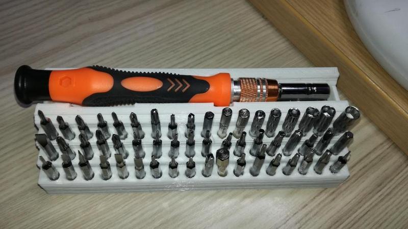 Screwdriver tool holder for desktop