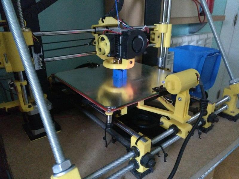 Eye Toy Camera Holder (for Prusa i3 Hephestos)