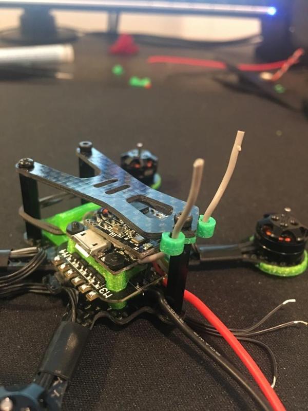 Tomoquads Slingshot Antenna holder