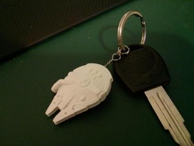 Millennium Falcon Keychain - Remix