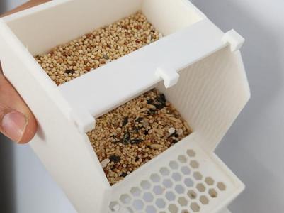 Smart Bird Feeder with Waste Separator