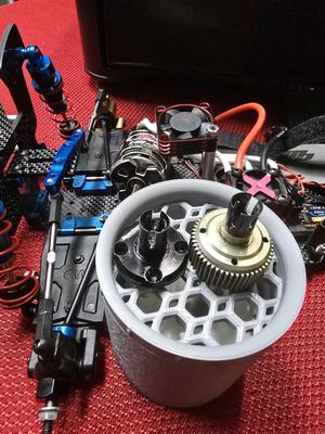 RC Oil Waste Can – Simple, Reliable, Screw-On Lid