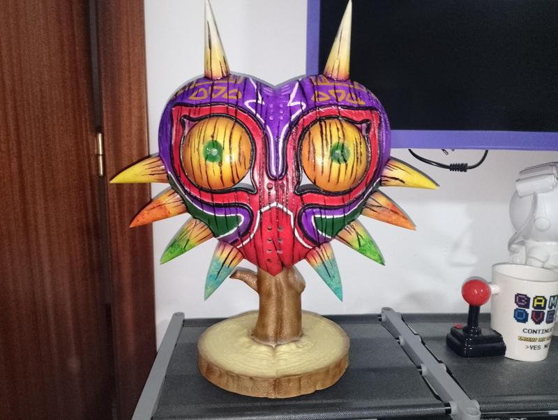Wooden base / trunk for Majora's Mask