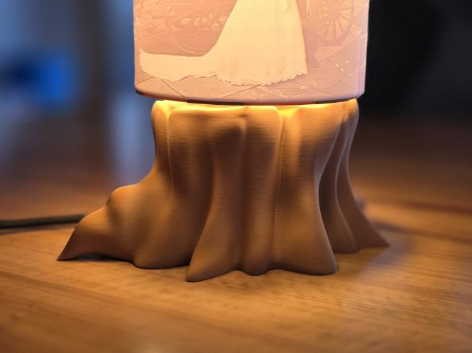 Tree Trunk Base LED Lamp