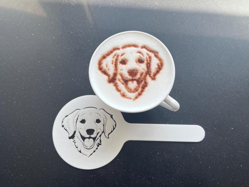 Cappuccino Latte Art Golden Retriever