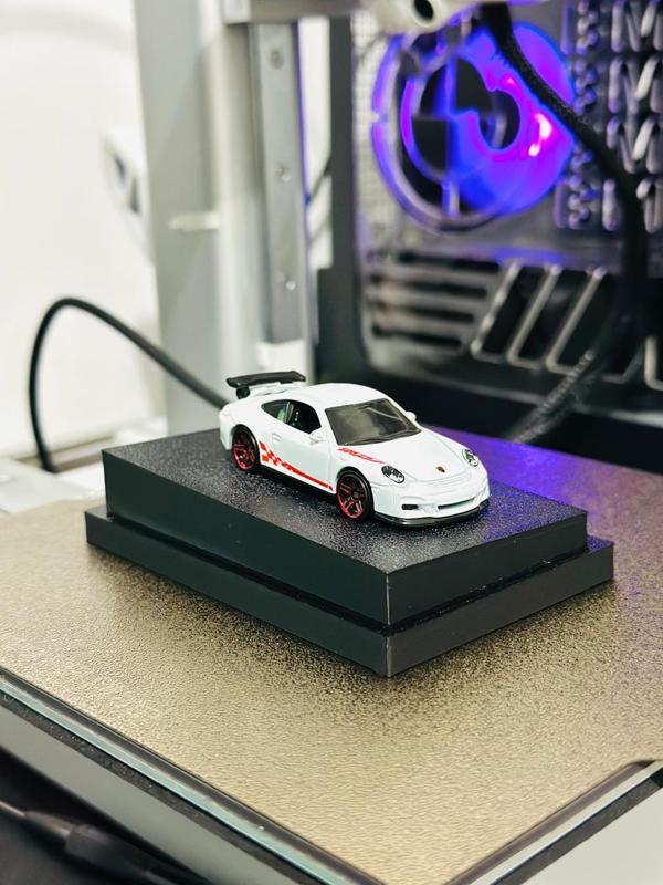 Hot Wheels Car Stand / Support Base