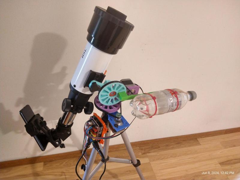 Simple Motorized Equatorial Telescope Tracker