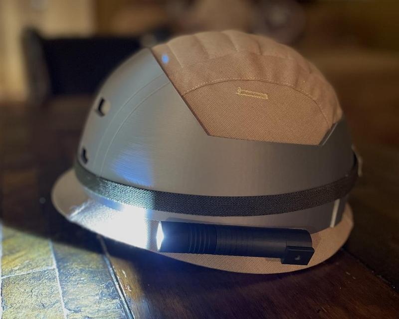 Rebel Pathfinder Helmet Real Light Mount 