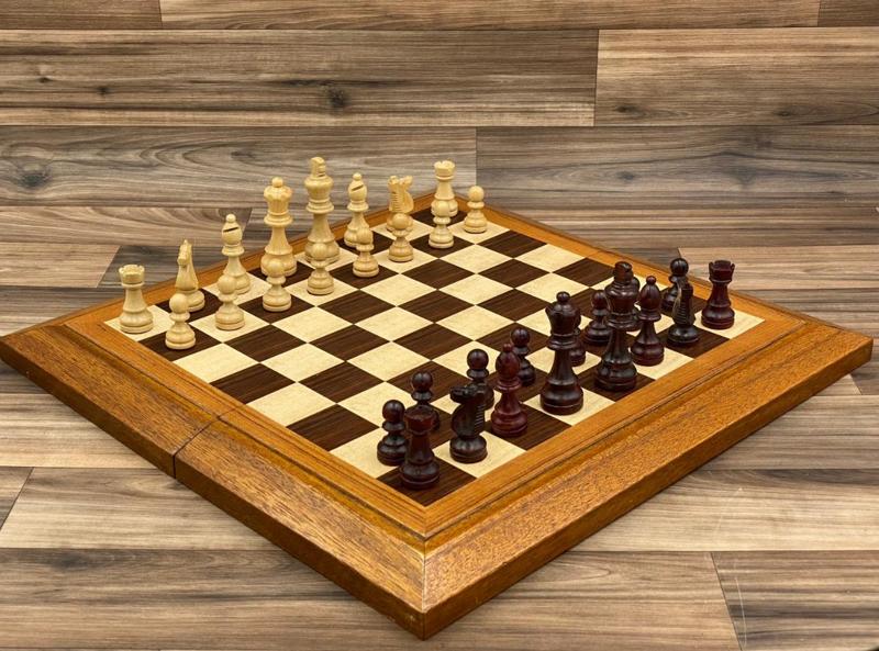 CHESS_SET