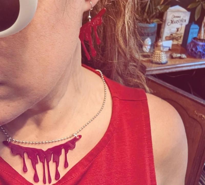 Plead the Fifth. Bloody Toxic Jewelry Set - Earrings and Necklace