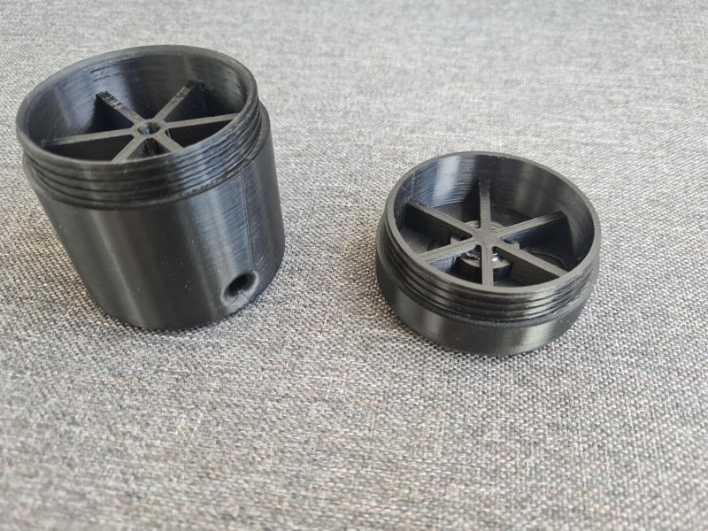 Spiderbeam 10m Bottom Cap with Peg and Wire Hole