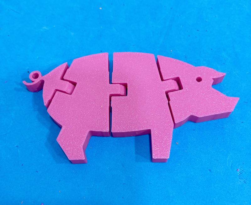 Articulated Pig / Cerdito articulado