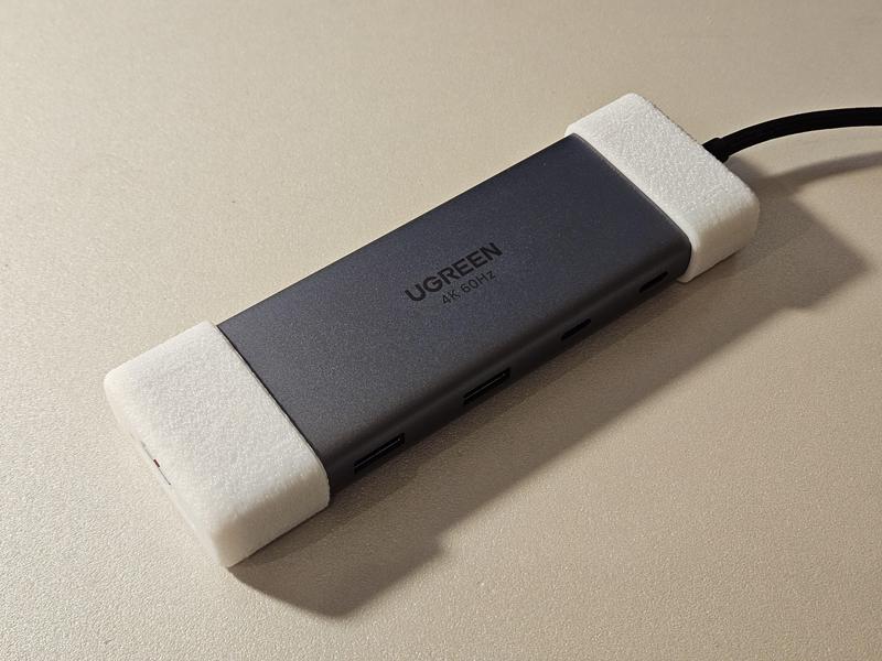 Ugreen 9in1 5Gbps TPU cover