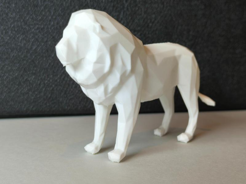 low poly lion
