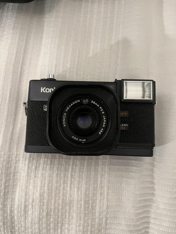 Lens hood for Konica C35 series camera