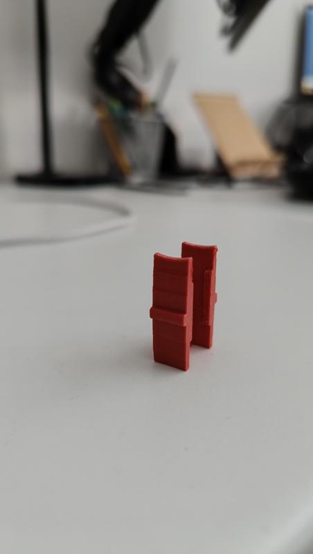 Fiskars garden scissors clip