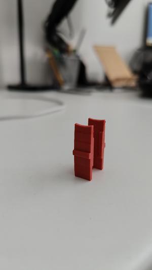 Fiskars garden scissors clip