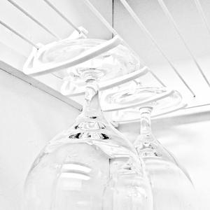 Sink cabinet rack glass hanger