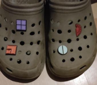 Helldivers Samples for your CROCS