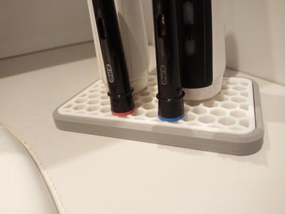 Oral-B Toothbrush Stand for 2 brushes  and heads