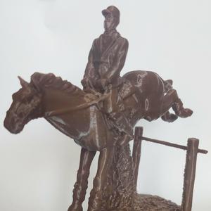 Hedge Horse