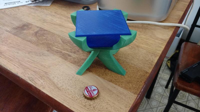 Coffee Table Ala-Twist