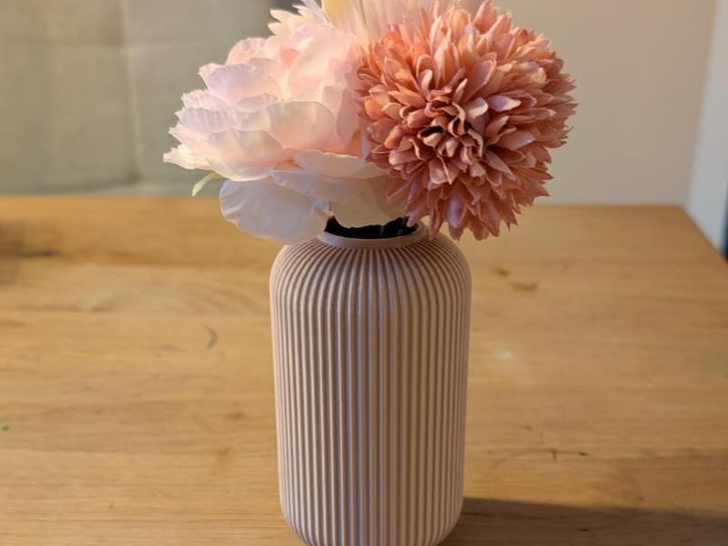 Modern Ribbed Pillar Vase