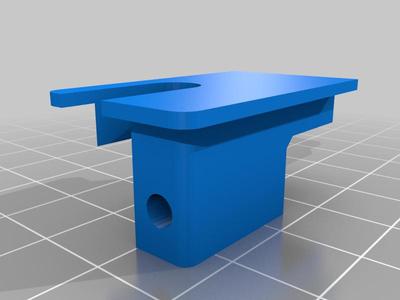 Singer 328K - passage cable dans le socle