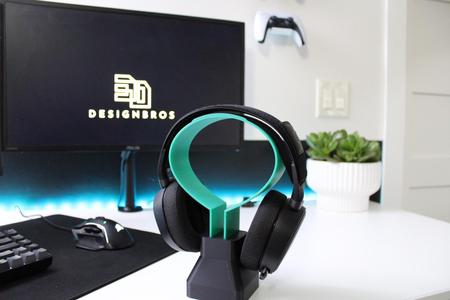 Omega Headset Stand