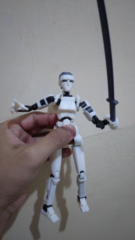 Overdesigned Dummy 13