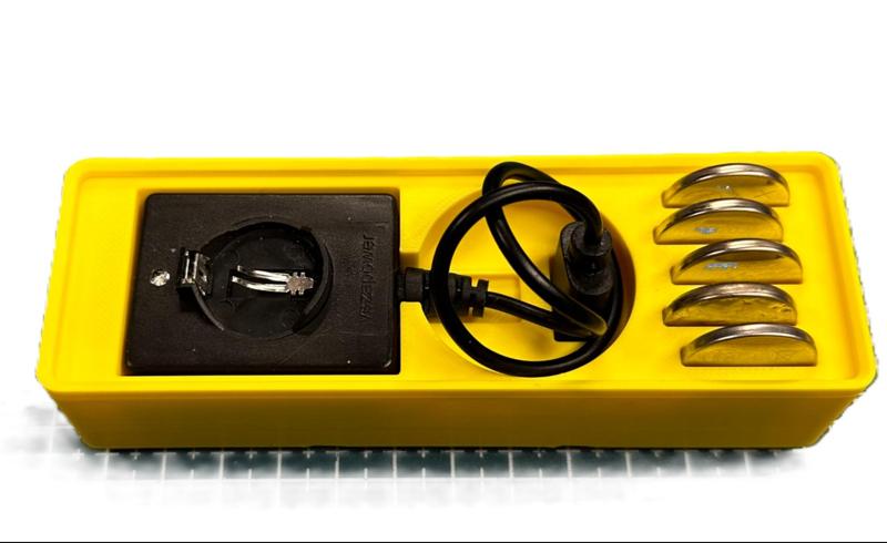 VSZAPower LIR2032 Charger and batteries bin.gcode