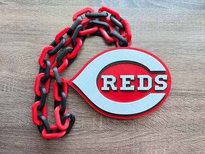 Cincinnati Reds Logo Oversized Necklace, Pendant Chain