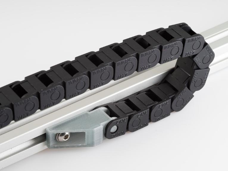 1010 Cable Chain End
