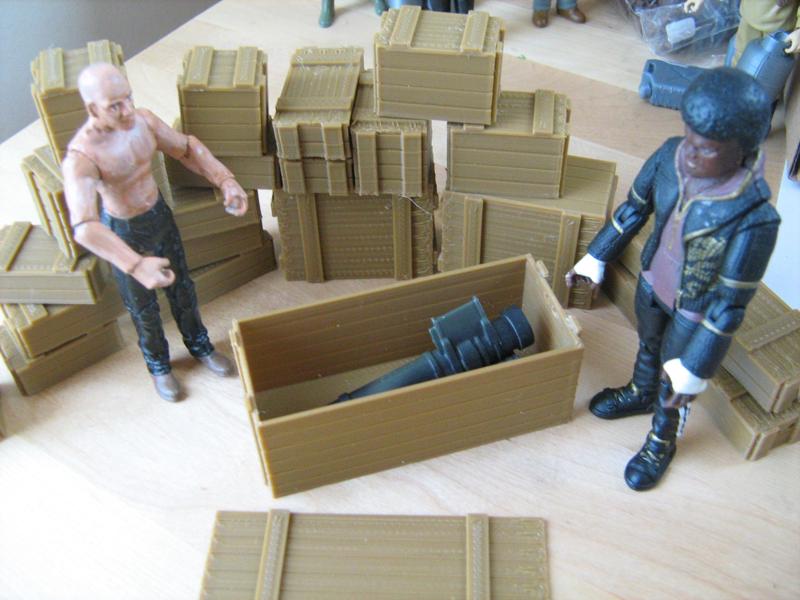 Customizable Wooden Crate (1:18 scale)